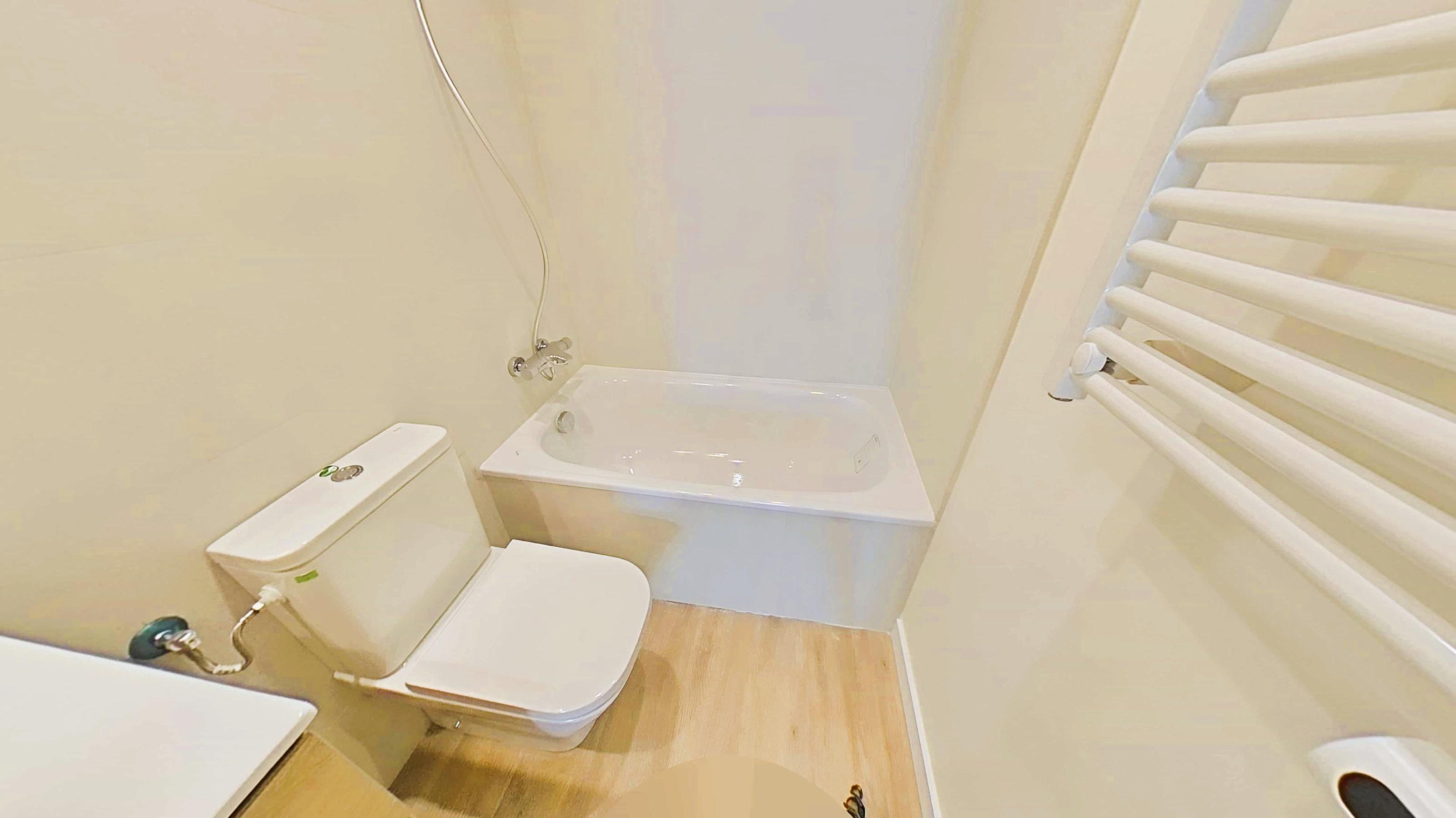 Imagen 30 Ático en venta en Cubelles / Junto al centro y a escasos minutos de la playa.