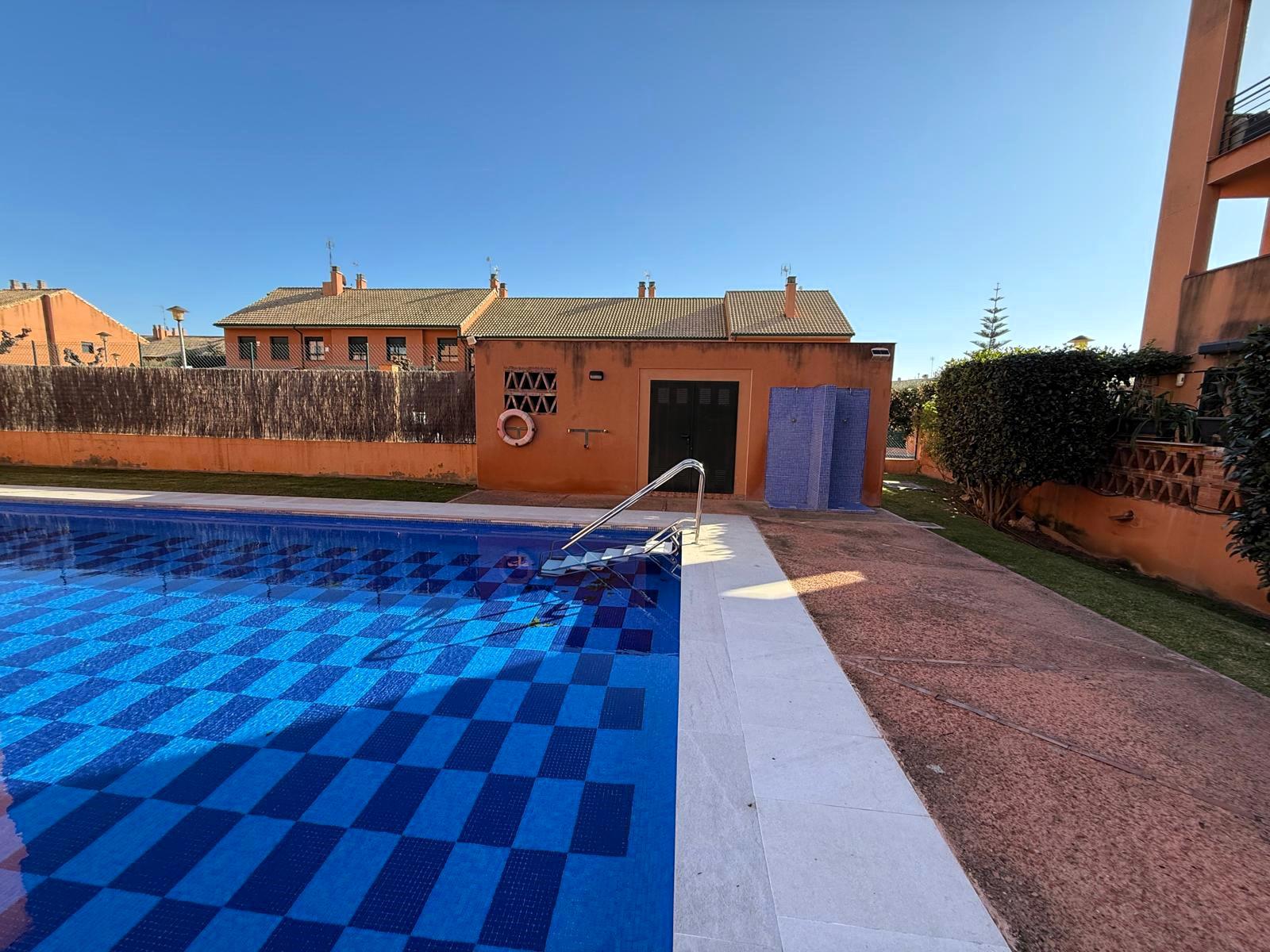 Imagen 28 Ático en venta en Vendrell El / Buena ubicacion   cerca de la carretera y servicios