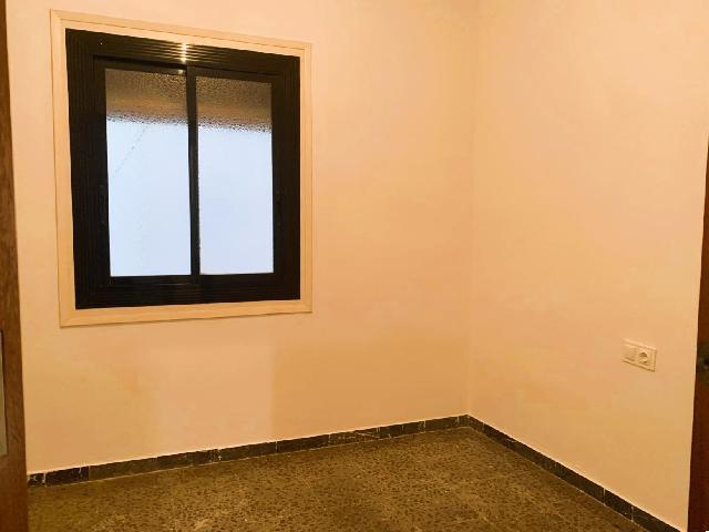 Imagen 5 Inmueble 299772 - Piso en alquiler en Vilanova I La Geltrú / Centro, a pasos de todos los servicios.