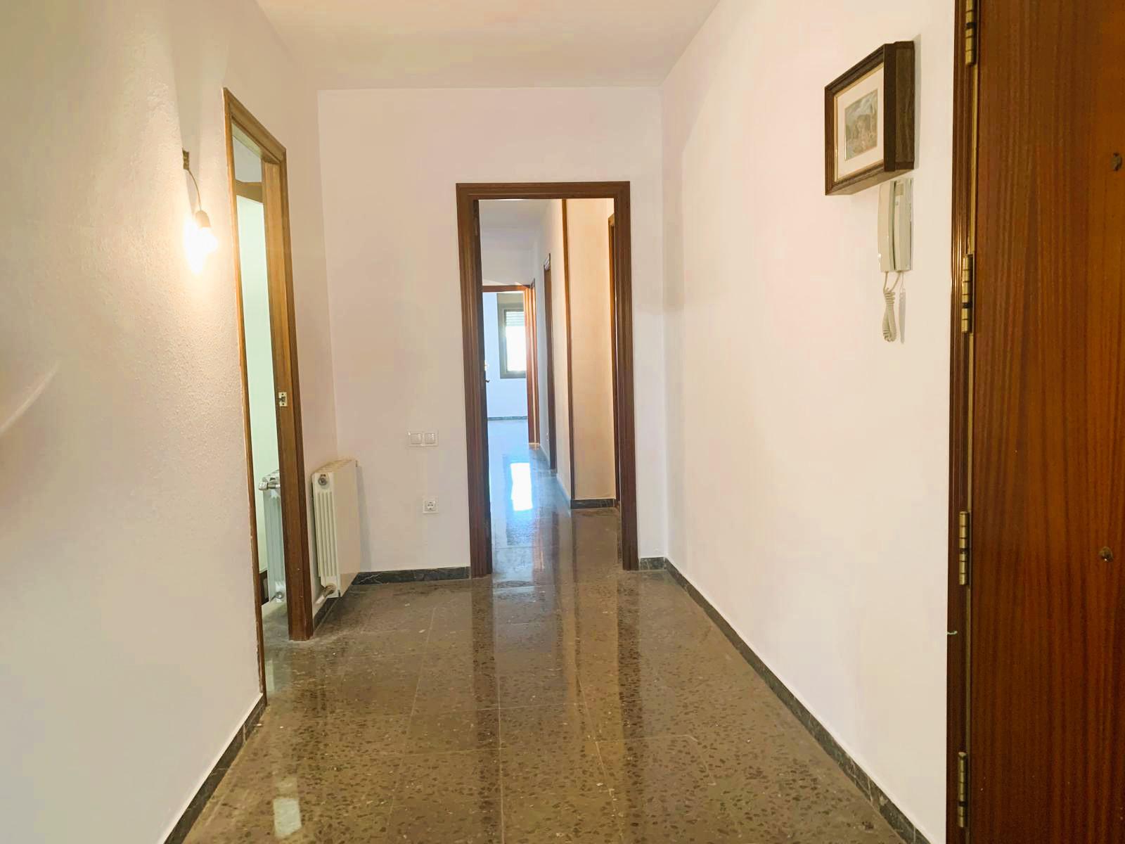 Imagen 6 Piso en alquiler en Vilanova I La Geltrú / Centro, a pasos de todos los servicios.