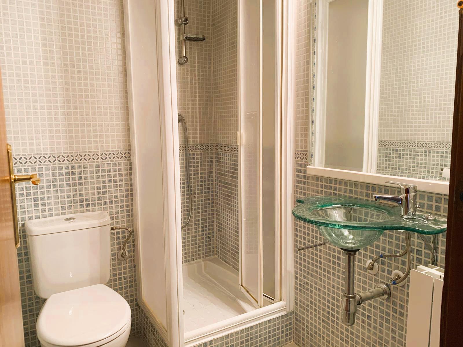 Imagen 10 Piso en alquiler en Vilanova I La Geltrú / Centro, a pasos de todos los servicios.