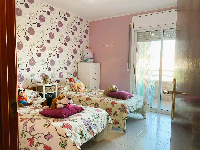 Imagen 10 Inmueble 300103 - Piso en venta en Vilanova I La Geltrú / A escasos minutos del centro y del hospital.