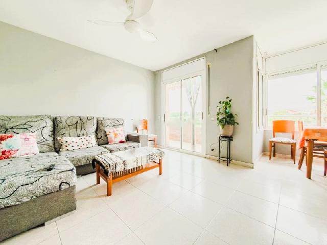 Imagen 2 Inmueble 300103 - Piso en venta en Vilanova I La Geltrú / A escasos minutos del centro y del hospital.