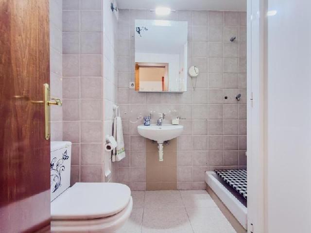 Imagen 17 Inmueble 300103 - Piso en venta en Vilanova I La Geltrú / A escasos minutos del centro y del hospital.