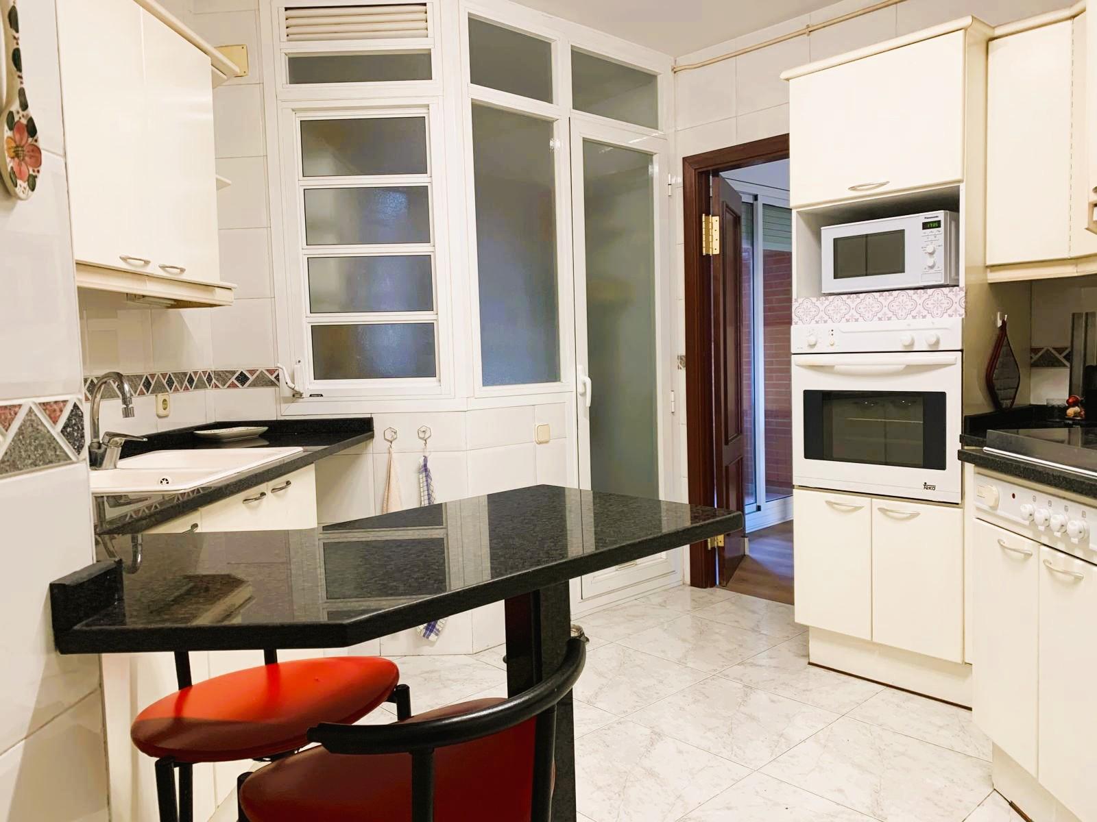 Imagen 11 Piso en venta en Vilanova I La Geltrú / Zona Fábrica Nova, junto al centro.