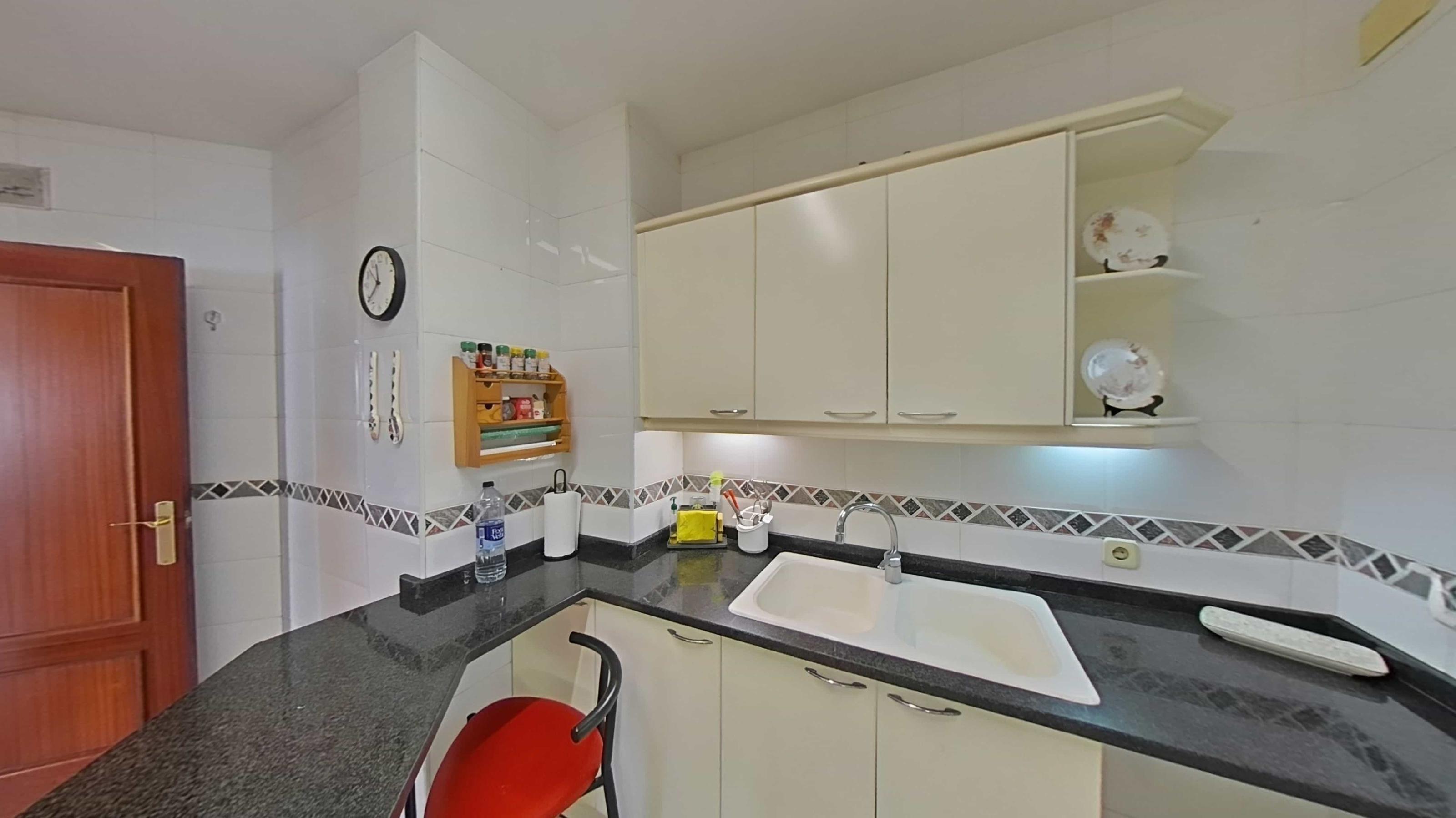 Imagen 6 Piso en venta en Vilanova I La Geltrú / Zona Fábrica Nova, junto al centro.