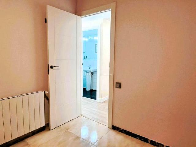 Imagen 15 Inmueble 300660 - Apto. Playa en venta en Vilanova I La Geltrú / Primera línea de mar en Rambla de la Pau