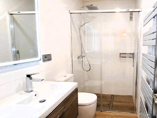 Imagen 10 Inmueble 300660 - Apto. Playa en venta en Vilanova I La Geltrú / Primera línea de mar en Rambla de la Pau