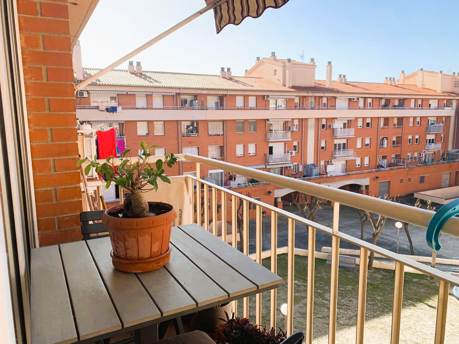 Imagen 3 Piso en venta en Vilanova I La Geltrú / Junto a la Torre d´ Enveja