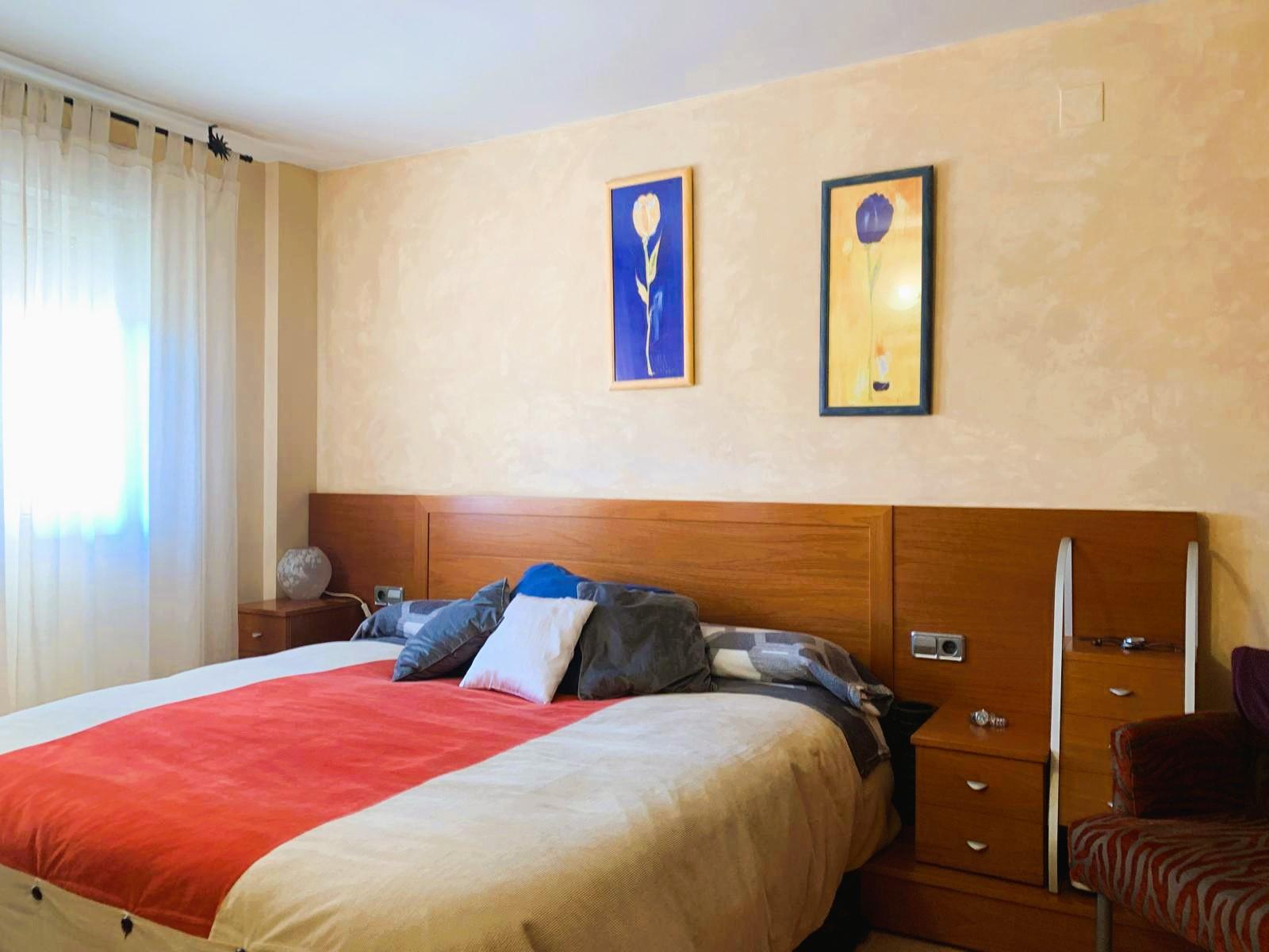 Imagen 10 Piso en venta en Vilanova I La Geltrú / Junto a la Torre d´ Enveja