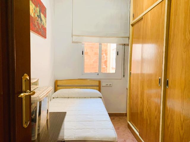 Imagen 12 Inmueble 300983 - Piso en venta en Sant Pere De Ribes / Cerca ayuntamiento y colegio.