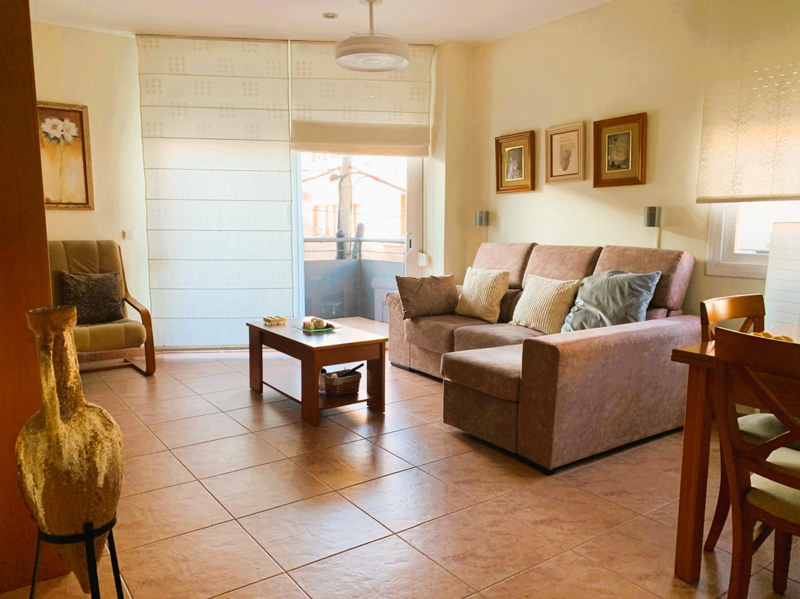 Imagen 1 Piso en venta en Sant Pere De Ribes / Cerca ayuntamiento y colegio.