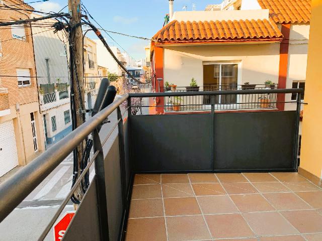 Imagen 2 Inmueble 300983 - Piso en venta en Sant Pere De Ribes / Cerca ayuntamiento y colegio.