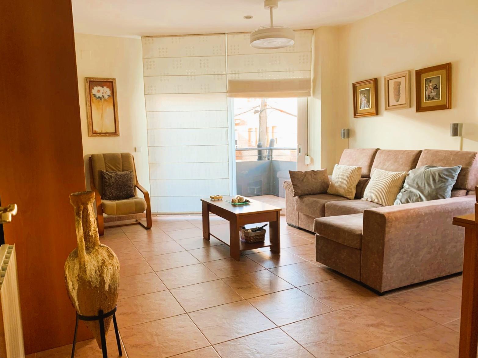 Imagen 20 Piso en venta en Sant Pere De Ribes / Cerca ayuntamiento y colegio.