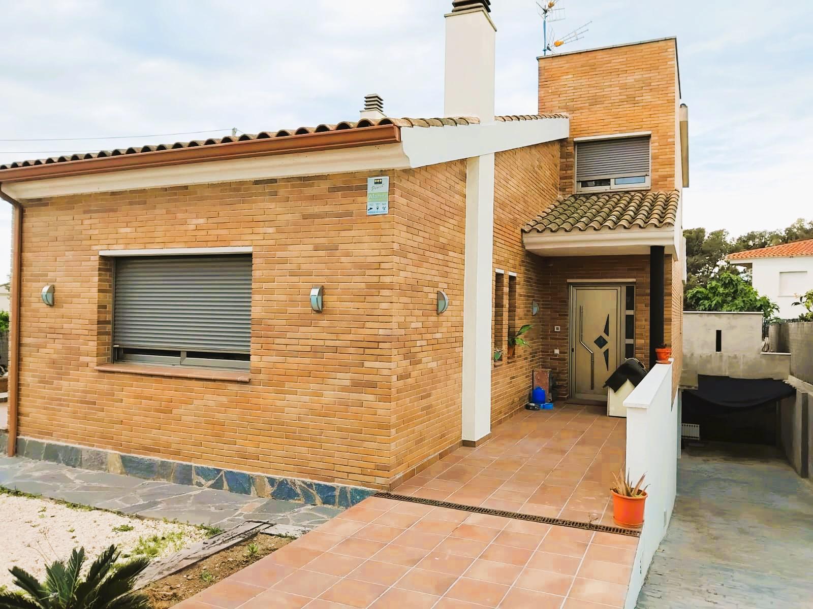 Imagen 1 Casa Aislada en venta en Calafell / Zona nucli urbà