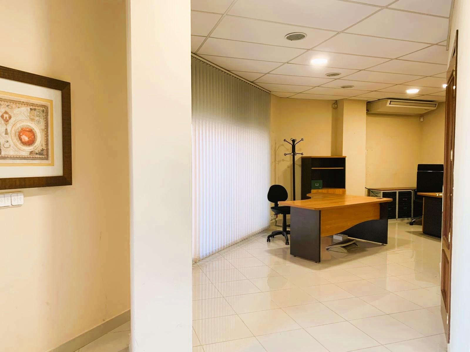 Imagen 7 Local Comercial en venta en Vilanova I La Geltrú / Zona juzgados y a escasos minutos del c...