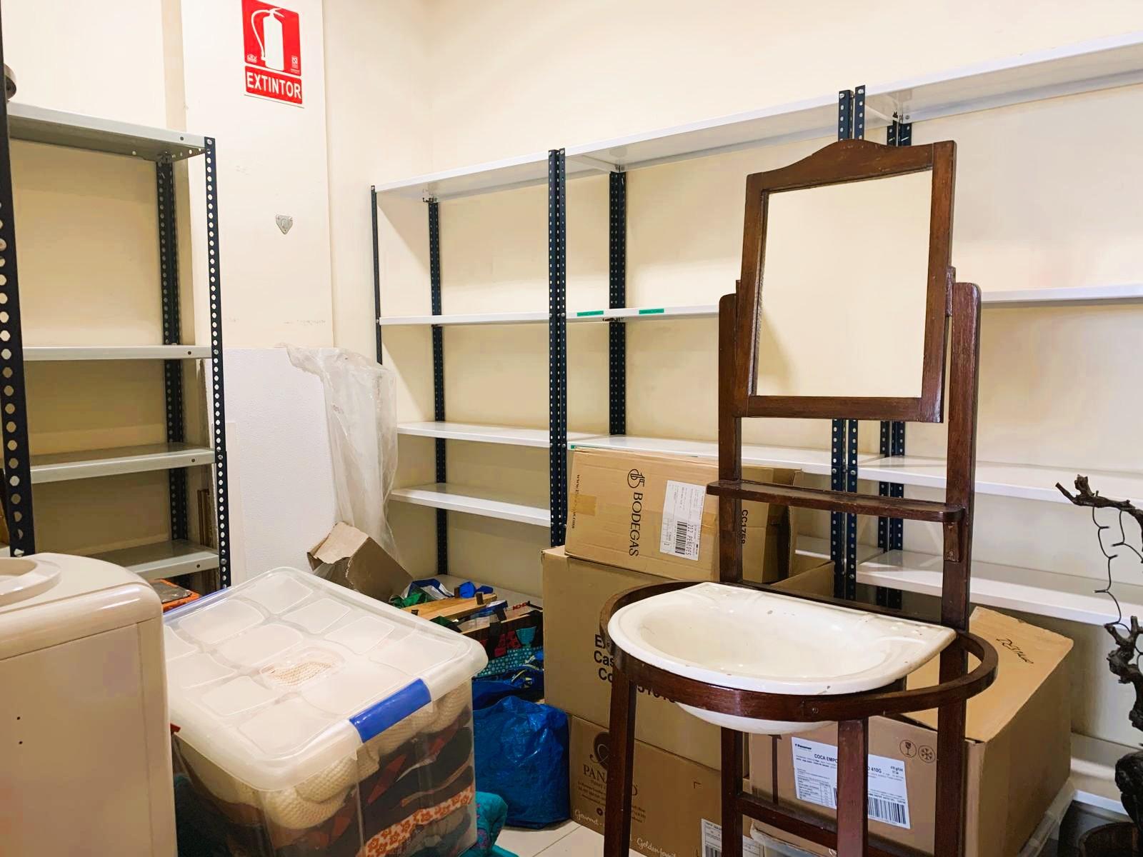 Imagen 15 Local Comercial en venta en Vilanova I La Geltrú / Zona juzgados y a escasos minutos del c...