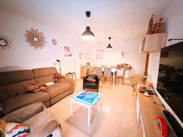 Imagen 1 Inmueble 302232 - Piso en venta en Vilanova I La Geltrú / Zona juzgados y Fàbrica Nova