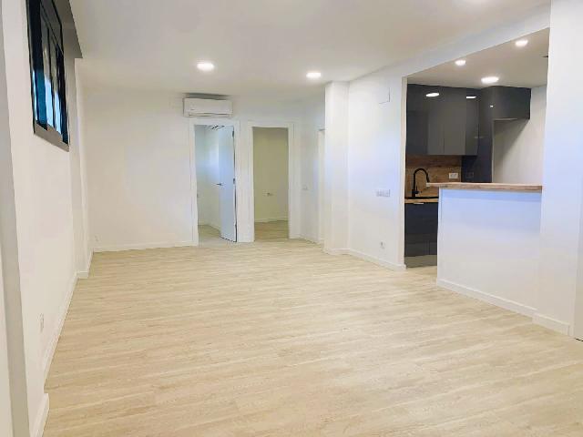 Imagen 1 Inmueble 302954 - Planta Baja en venta en Vilanova I La Geltrú / A escasos minutos del centro y del Hospital.