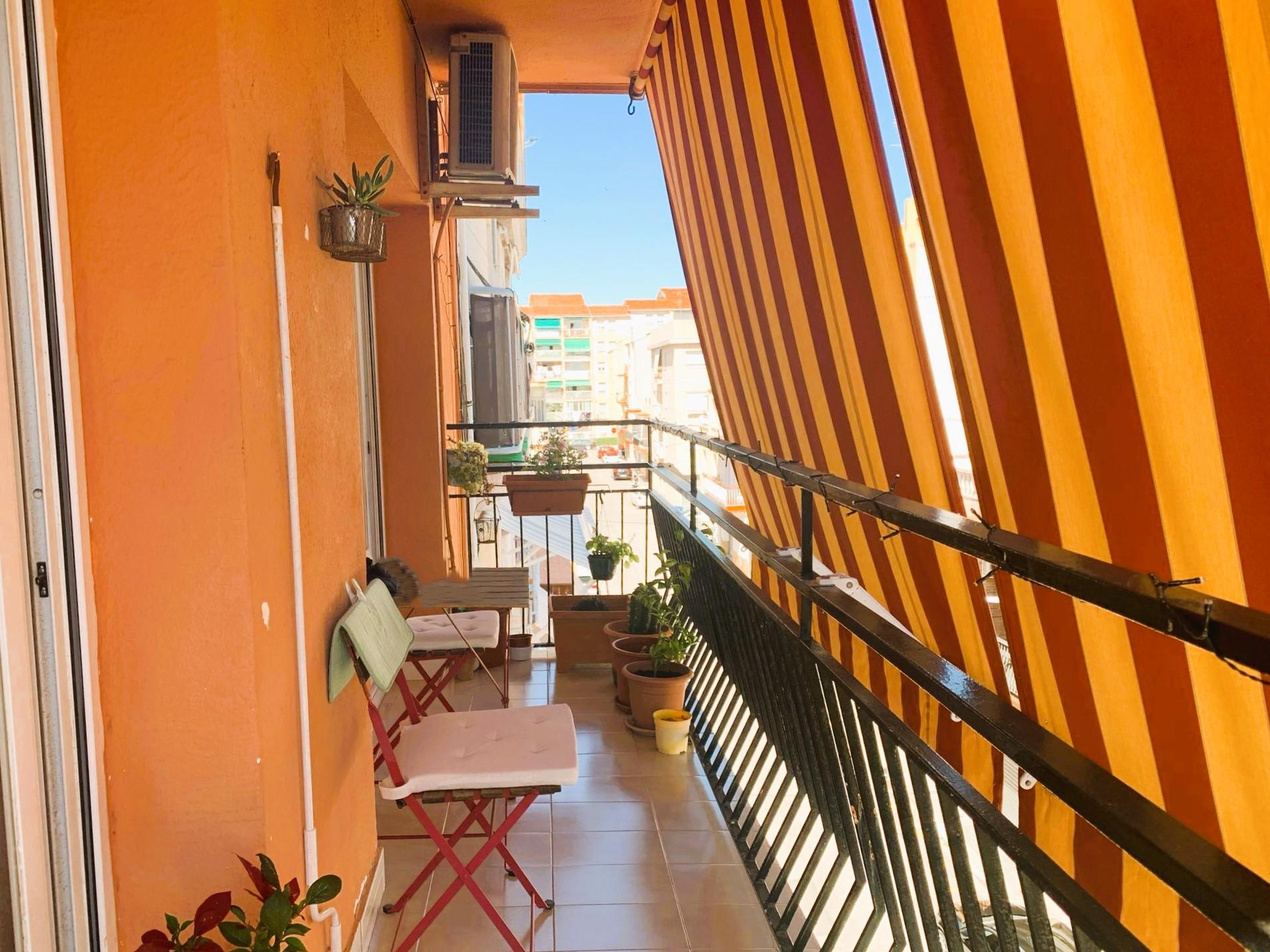 Imagen 3 Piso en venta en Vilanova I La Geltrú / Les Roquetes, a pasos del centro