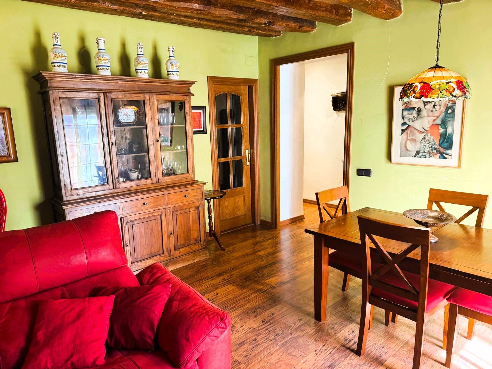 Imagen 1 Piso en venta en Vilanova I La Geltrú / Centro de la población a 2 minutos plaza Ayuntamiento