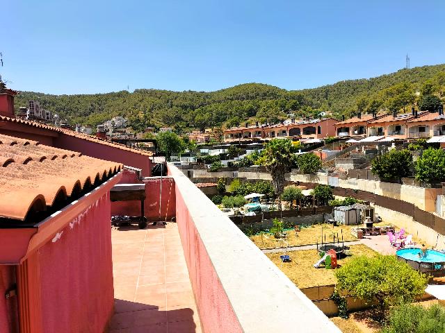 Imagen 19 Inmueble 305048 - Dúplex en venta en Olivella / Cerca de todos los servicios 
