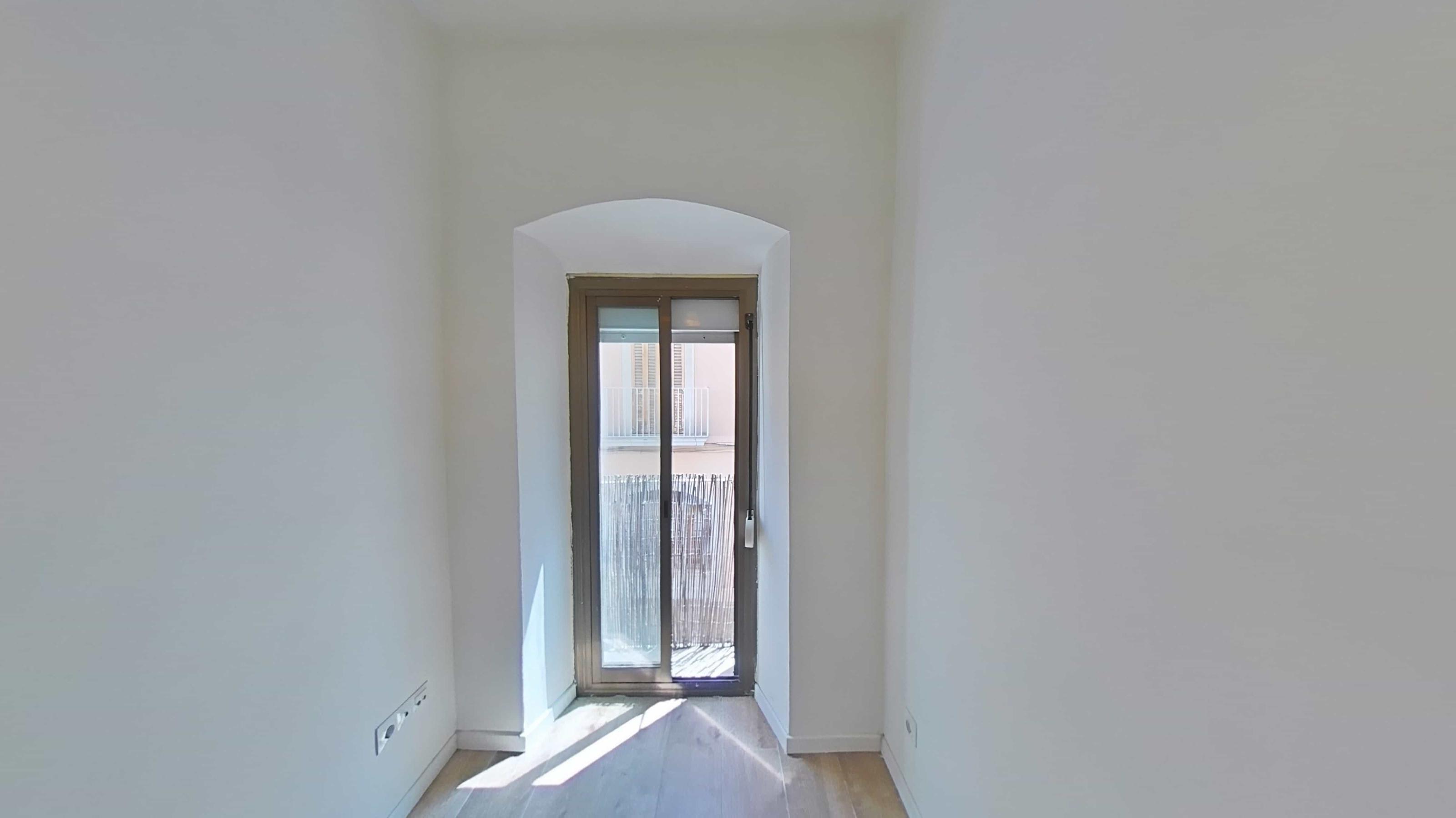 Imagen 27 Piso en venta en Vilanova I La Geltrú / Centro población
