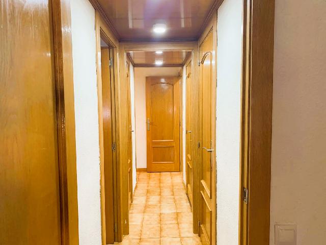 Imagen 6 Inmueble 306042 - Piso en venta en Barcelona / Piso céntrico en Poblenou, a poco minutos de la playa.