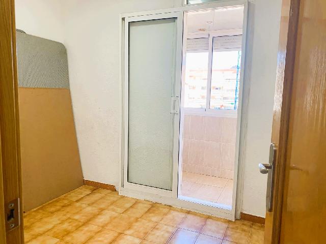 Imagen 7 Inmueble 306042 - Piso en venta en Barcelona / Piso céntrico en Poblenou, a poco minutos de la playa.