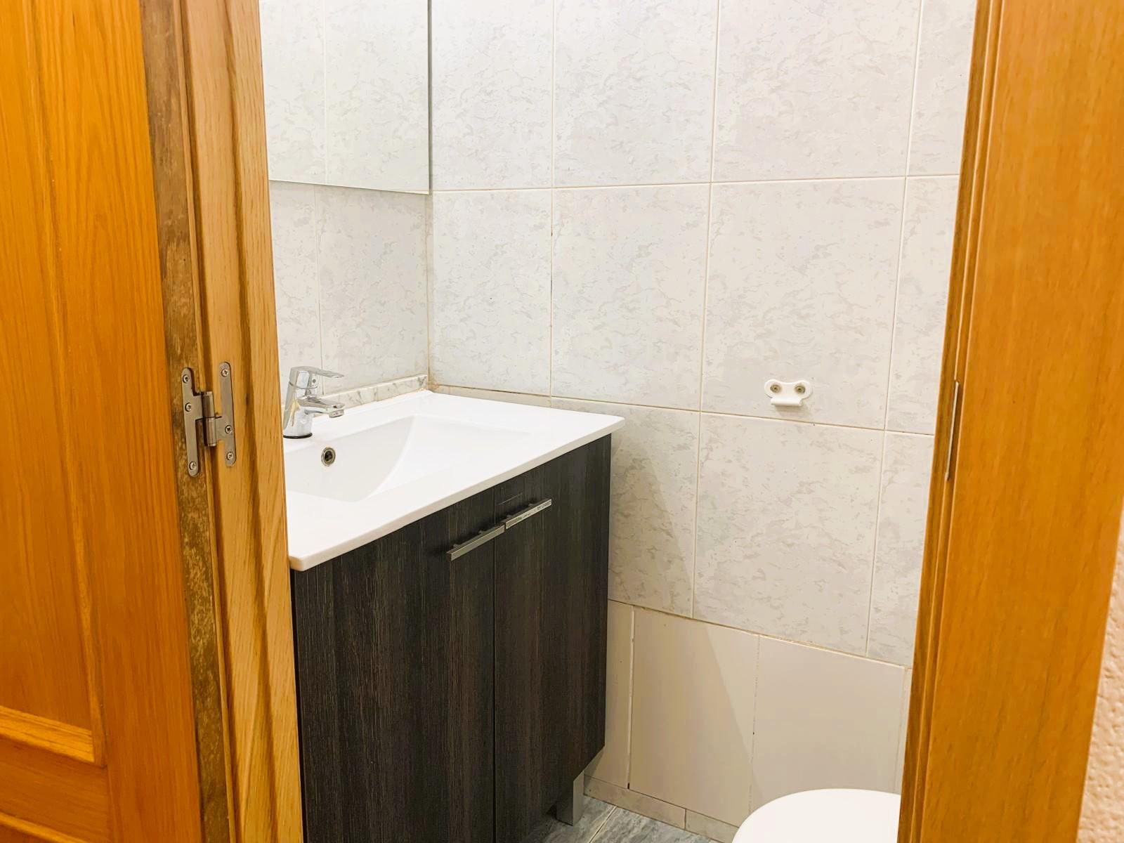 Imagen 18 Piso en venta en Barcelona / Piso céntrico en Poblenou, a poco minutos de la playa.