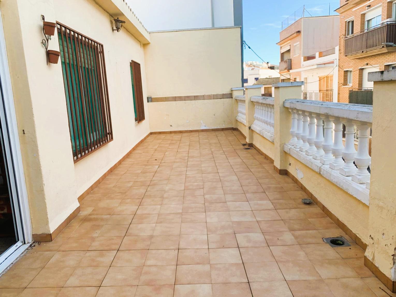 Imagen 1 Casa en venta en Sant Pere De Ribes / Proximo a casa del mar.