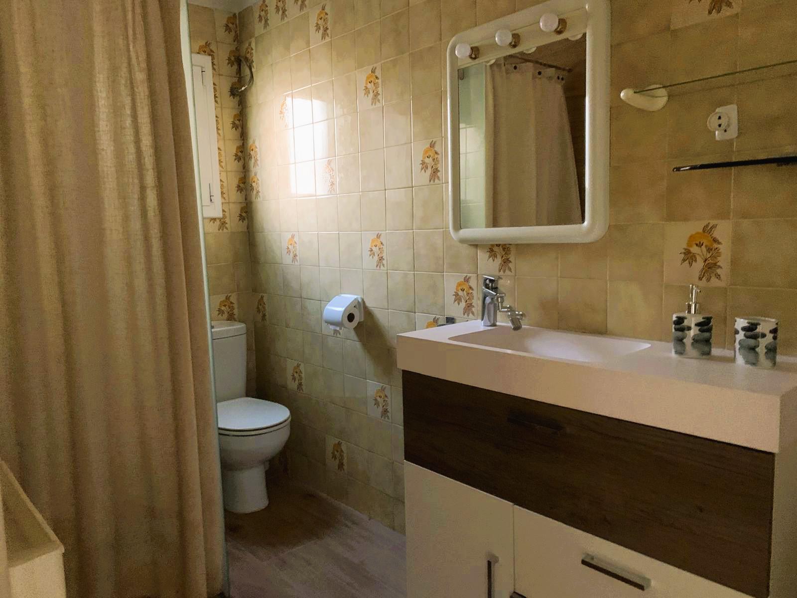 Imagen 8 Casa en venta en Sant Pere De Ribes / Proximo a casa del mar.