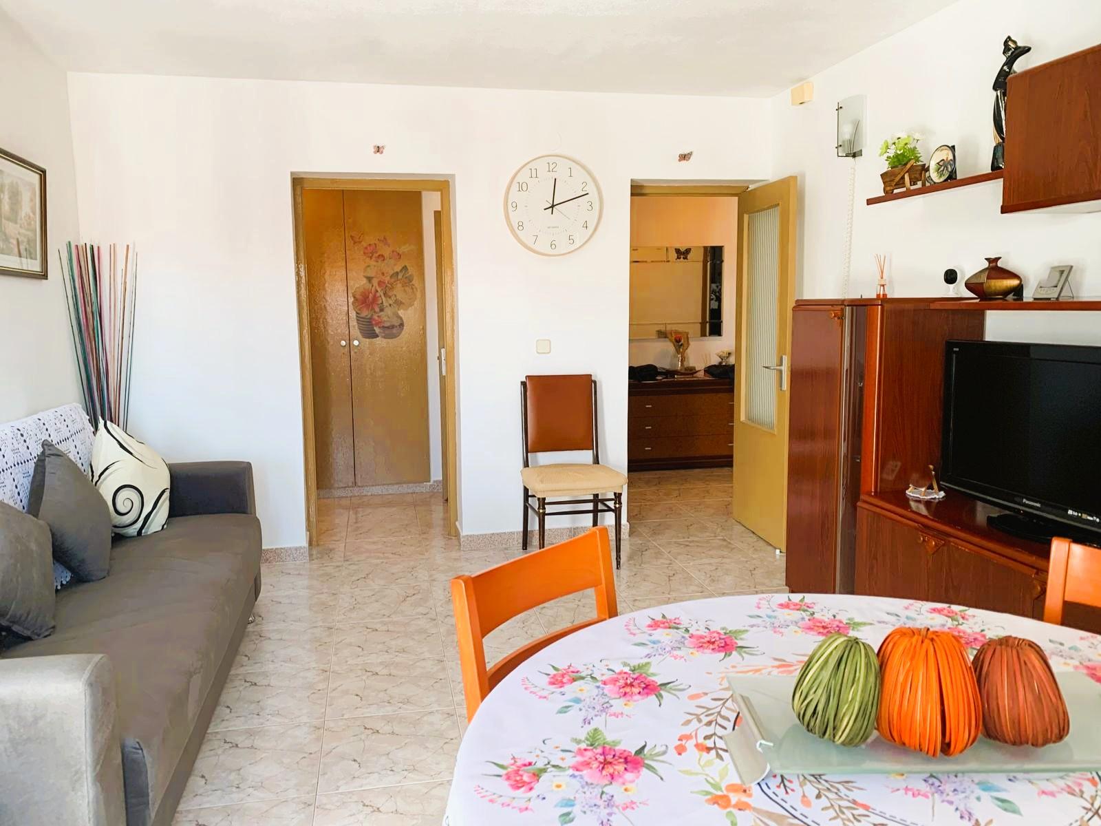 Imagen 3 Piso en venta en Vilanova I La Geltrú / Urbanización Prat de Vilanova, a pasos del mar.