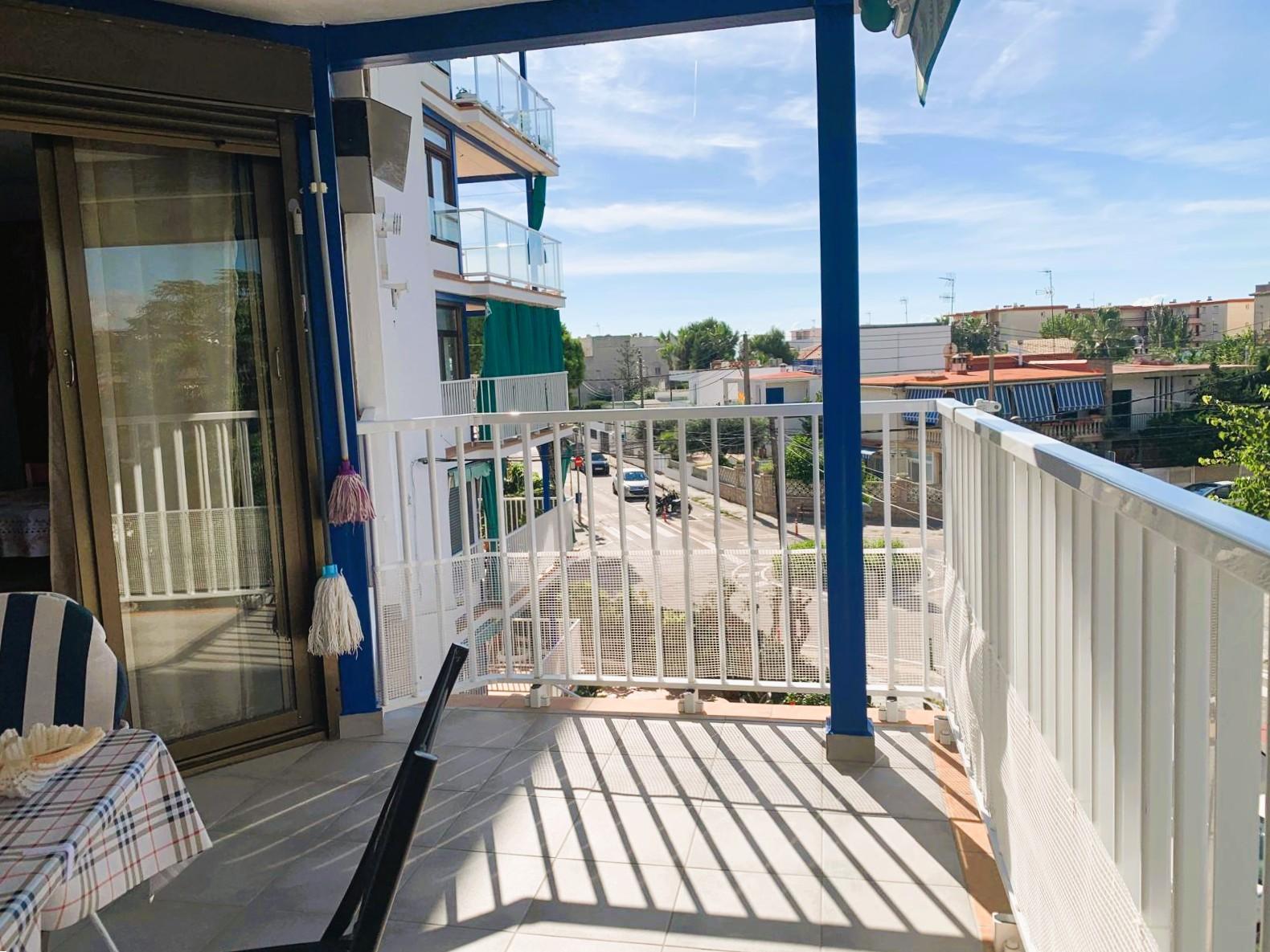 Imagen 4 Piso en venta en Vilanova I La Geltrú / Urbanización Prat de Vilanova, a pasos del mar.