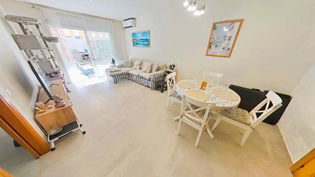 Imagen 2 Inmueble 307057 - Casa en venta en Cubelles / Al lado de la Rambla Pau Casals