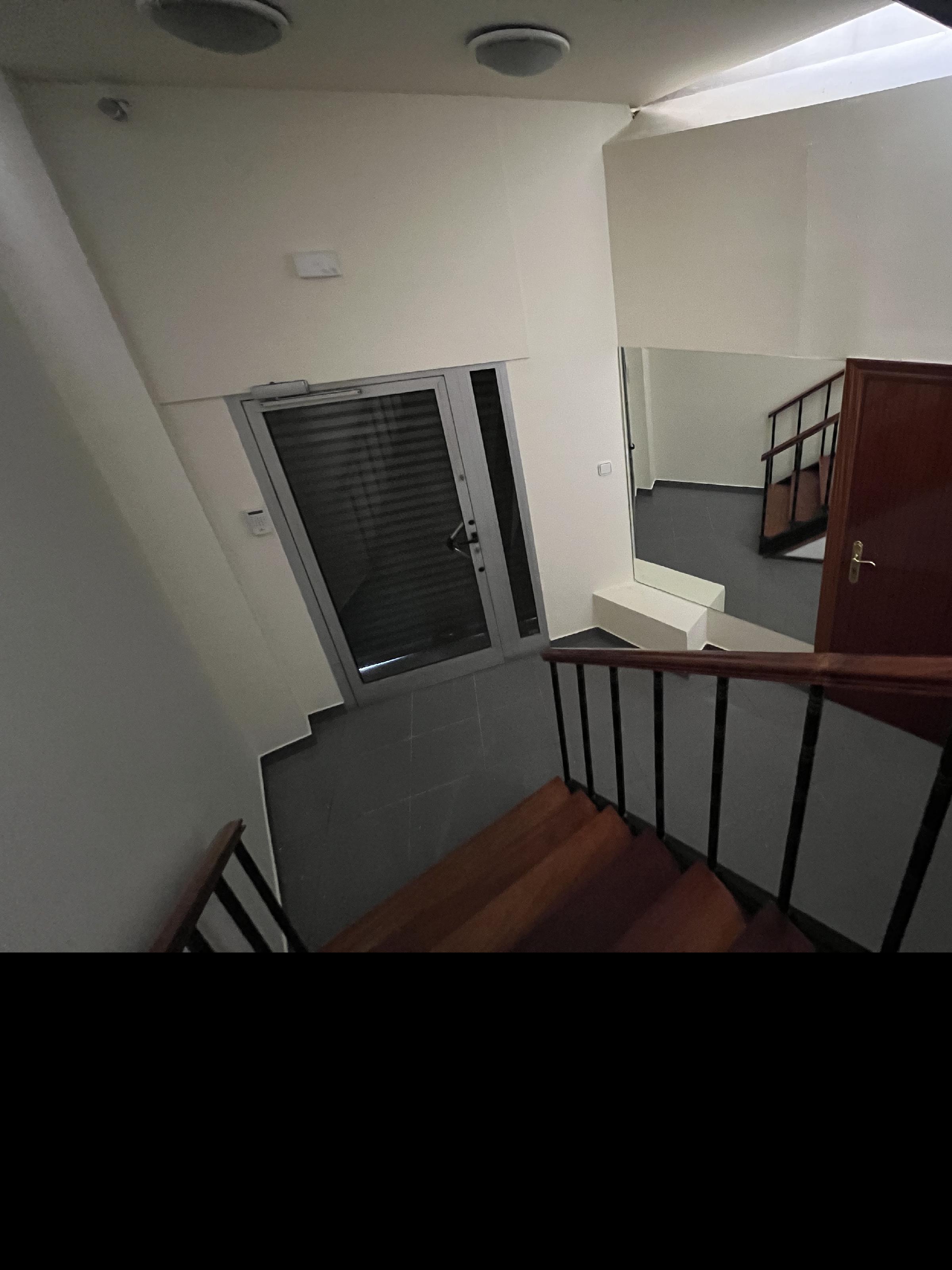 Imagen 25 Local Industrial en alquiler en Valle De Trápaga-trapagaran / Poligono Industrial Trapaga-...