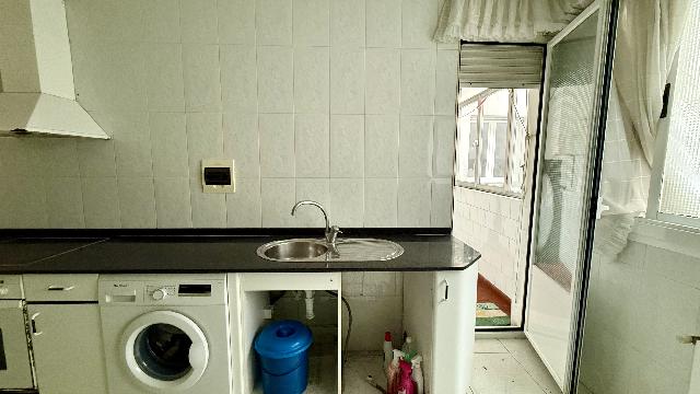 Imagen 10 Inmueble 293778 - Piso en venta en Barakaldo / Junto Paseo de los Fueros.