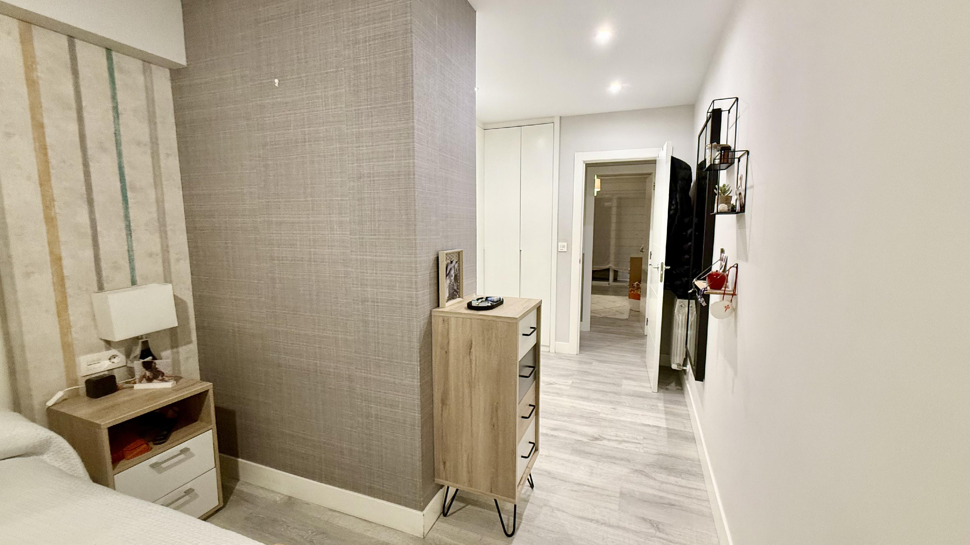 Imagen 17 Piso en venta en Barakaldo / Calle Zorrilla. Junto Avda. Libertad.