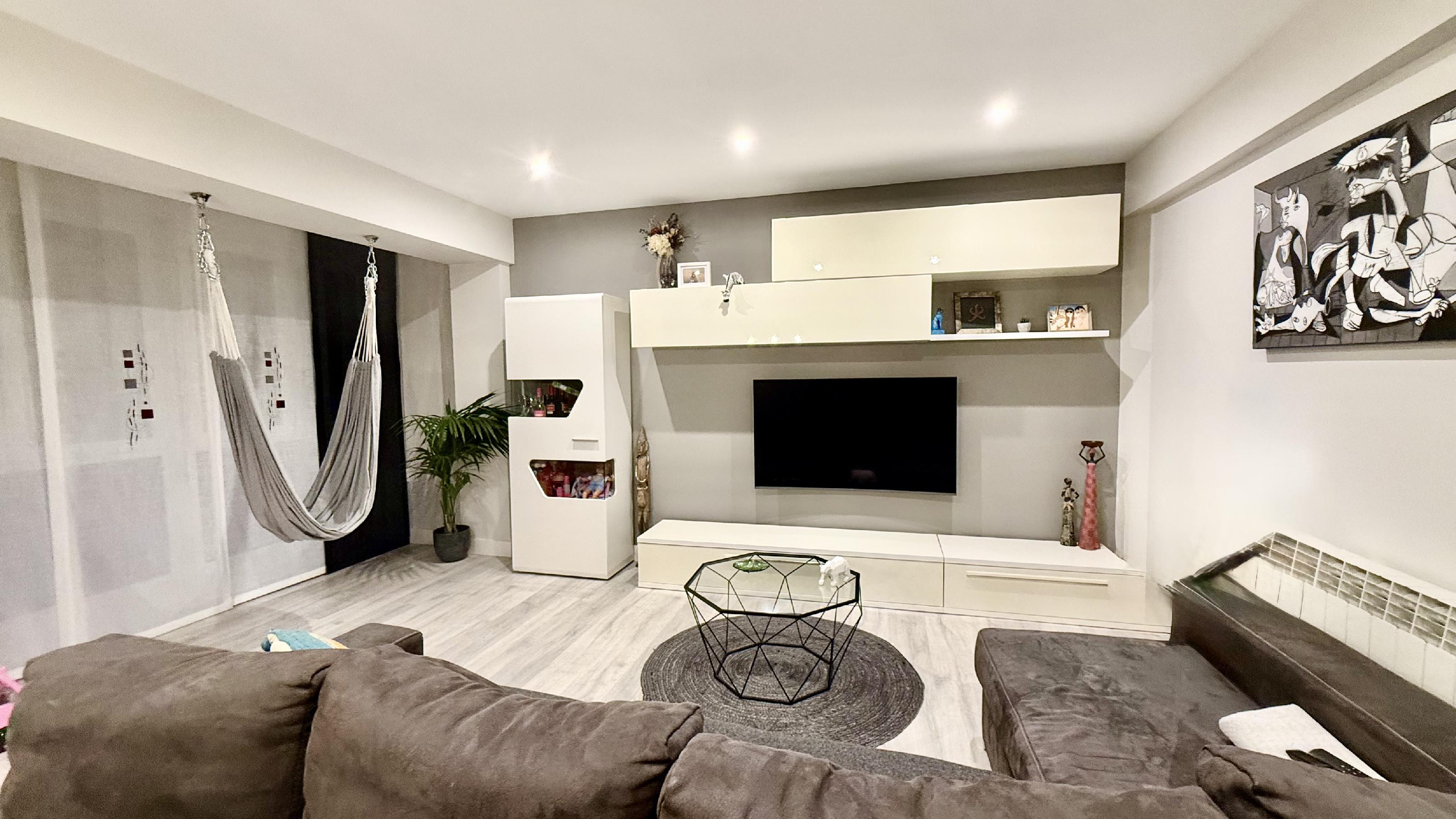 Imagen 5 Piso en venta en Barakaldo / Calle Zorrilla. Junto Avda. Libertad.