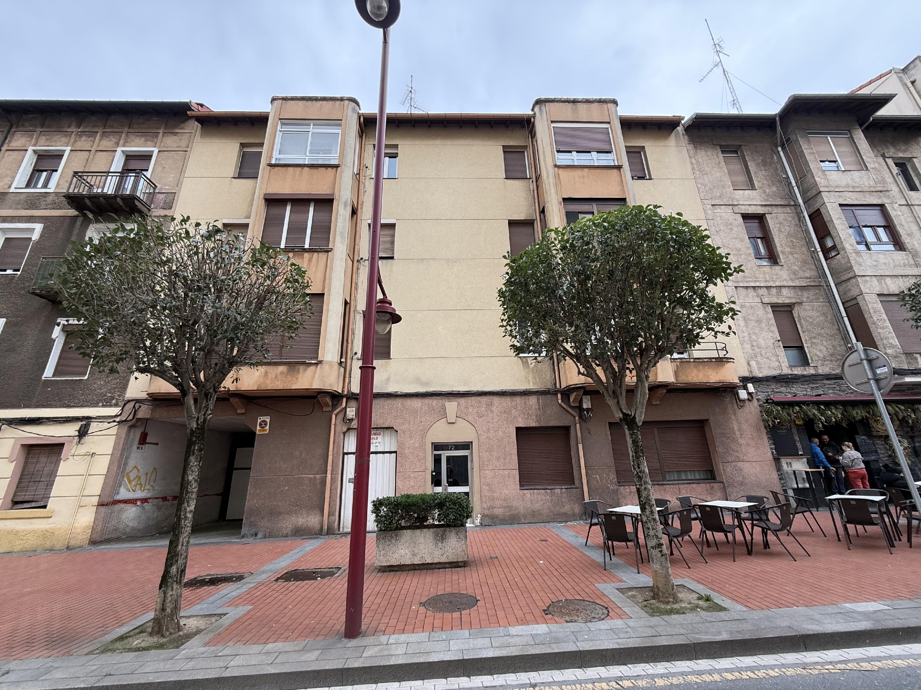 Imagen 23 Piso en venta en Barakaldo / Frente Casa Cultura Lutxana