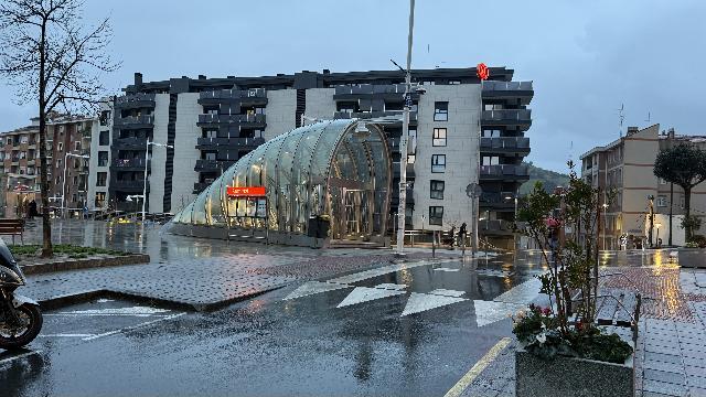 Imagen 25 Inmueble 300068 - Piso en venta en Santurtzi / Junto Parada Metro Mamariga.