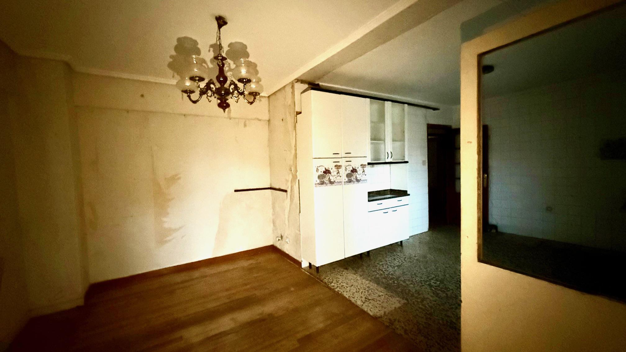Imagen 7 Piso en venta en Santurtzi / Junto Parada Metro Mamariga.