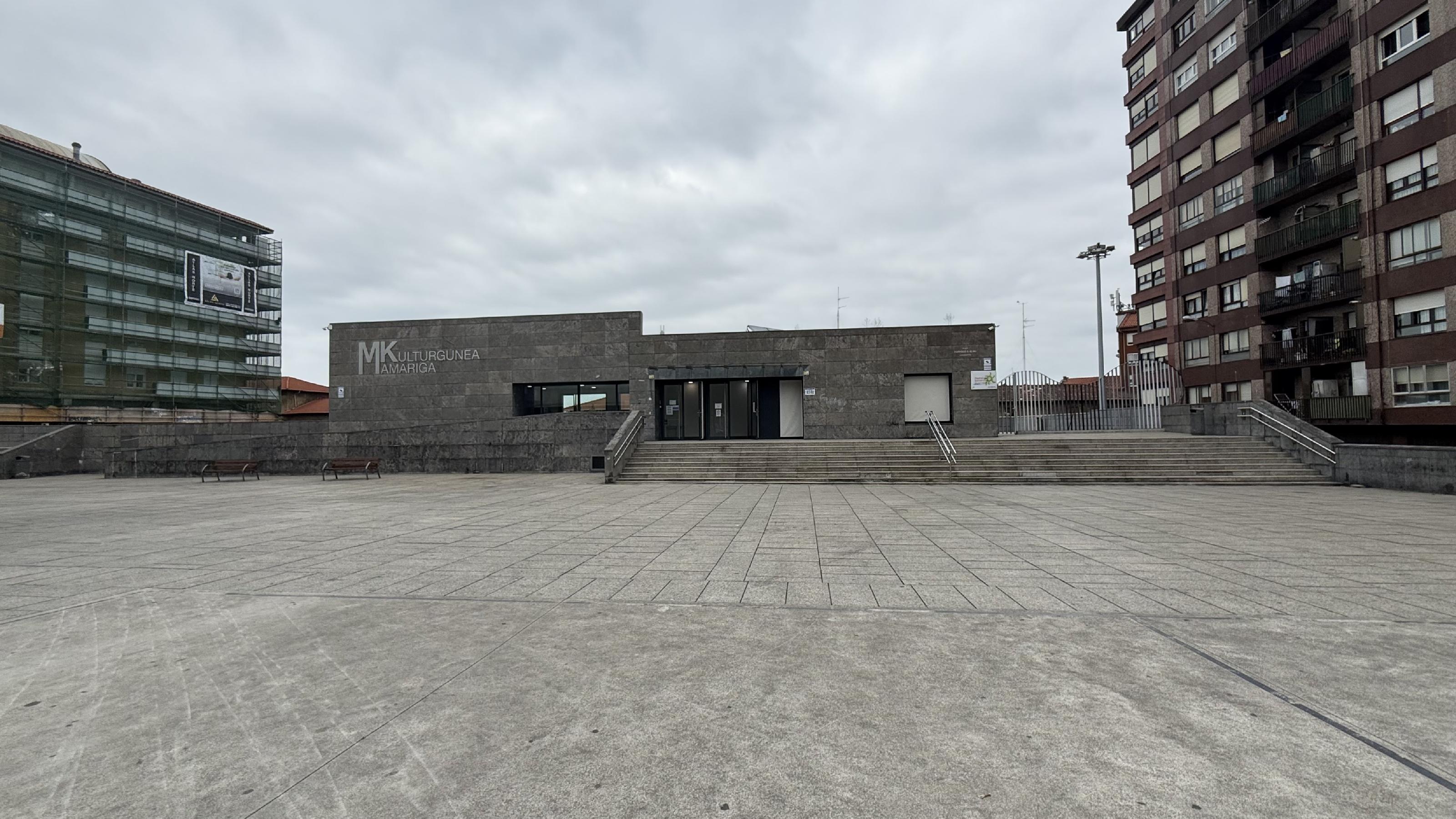 Imagen 26 Piso en venta en Santurtzi / Junto Parada Metro Mamariga.