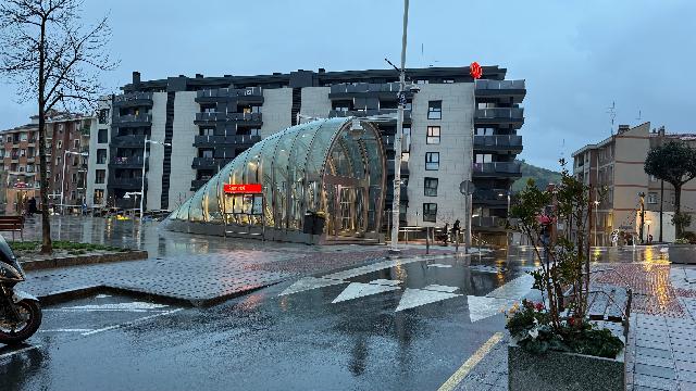 Imagen 23 Inmueble 300068 - Piso en venta en Santurtzi / Junto Parada Metro Mamariga.