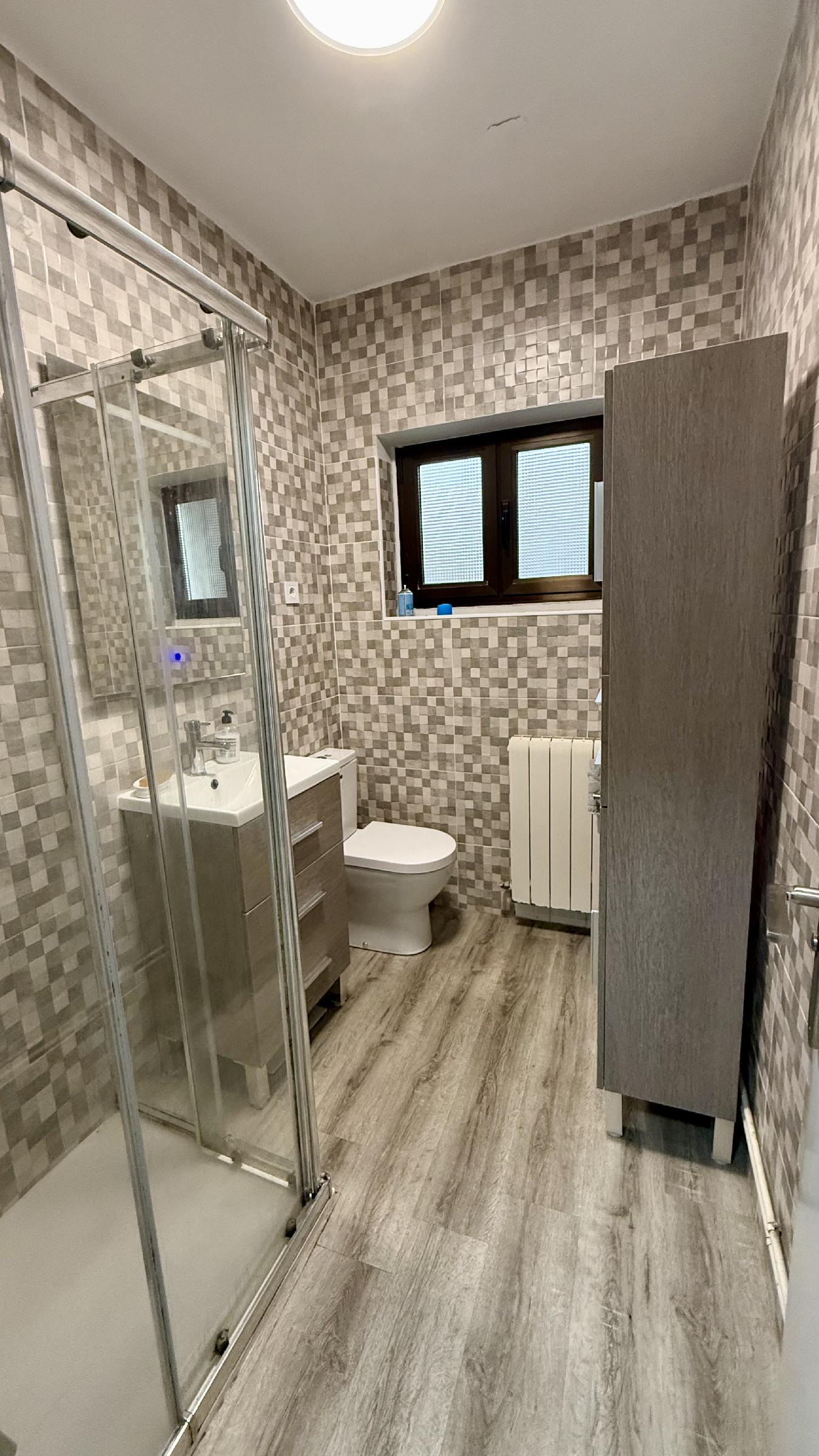 Imagen 22 Piso en venta en Barakaldo / Calle Guridi. Junto Frontón.