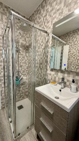 Imagen 21 Inmueble 302651 - Piso en venta en Barakaldo / Calle Guridi. Junto Frontón.