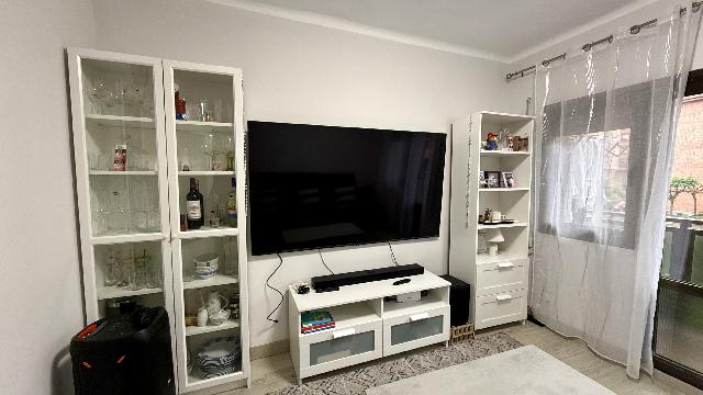 Imagen 2 Inmueble 302651 - Piso en venta en Barakaldo / Calle Guridi. Junto Frontón.