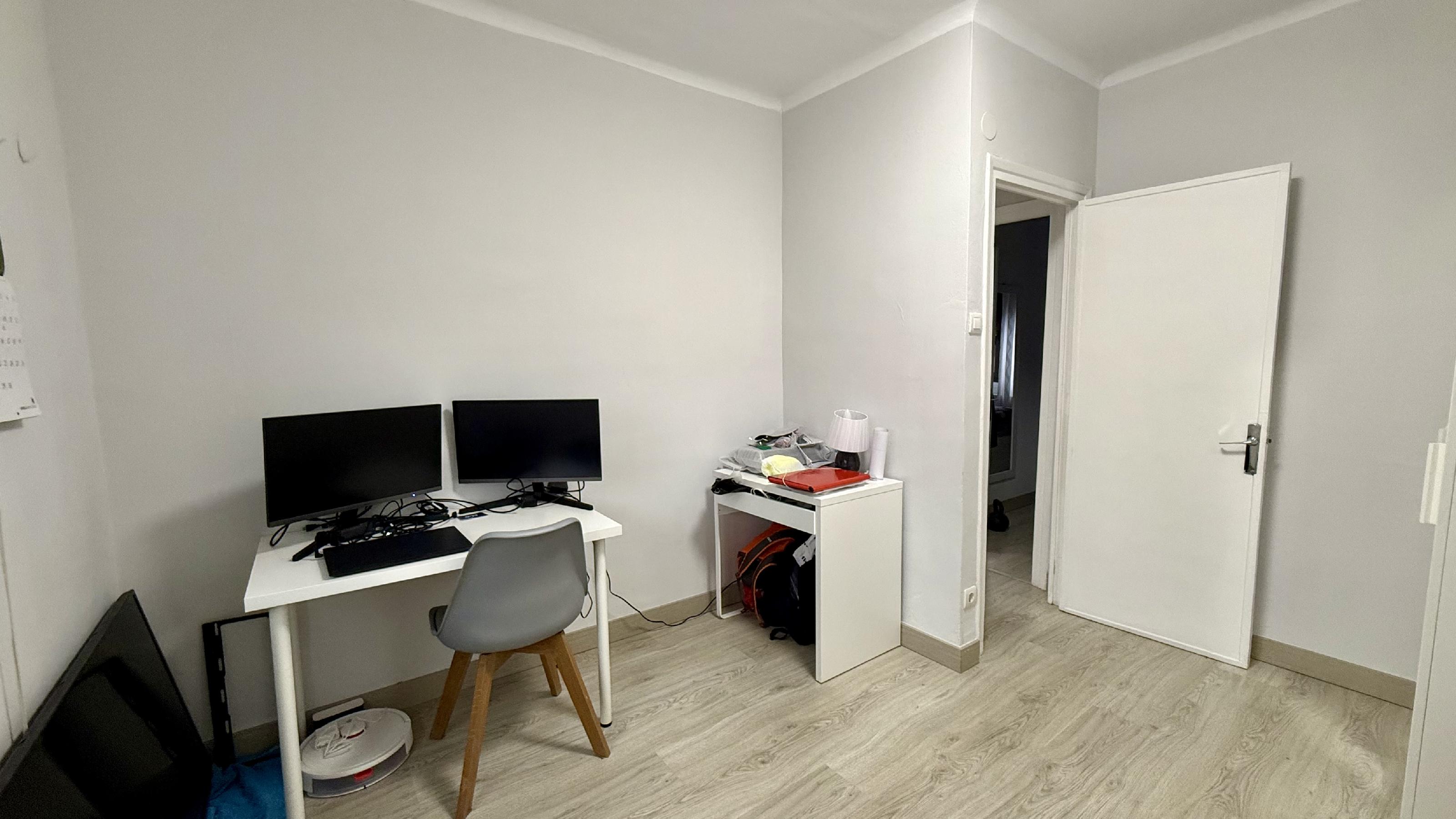 Imagen 19 Piso en venta en Barakaldo / Calle Guridi. Junto Frontón.