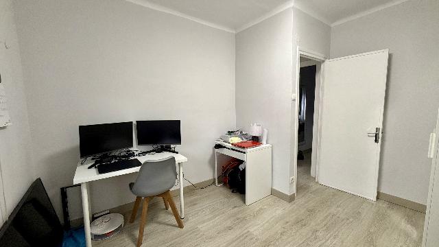 Imagen 19 Inmueble 302651 - Piso en venta en Barakaldo / Calle Guridi. Junto Frontón.