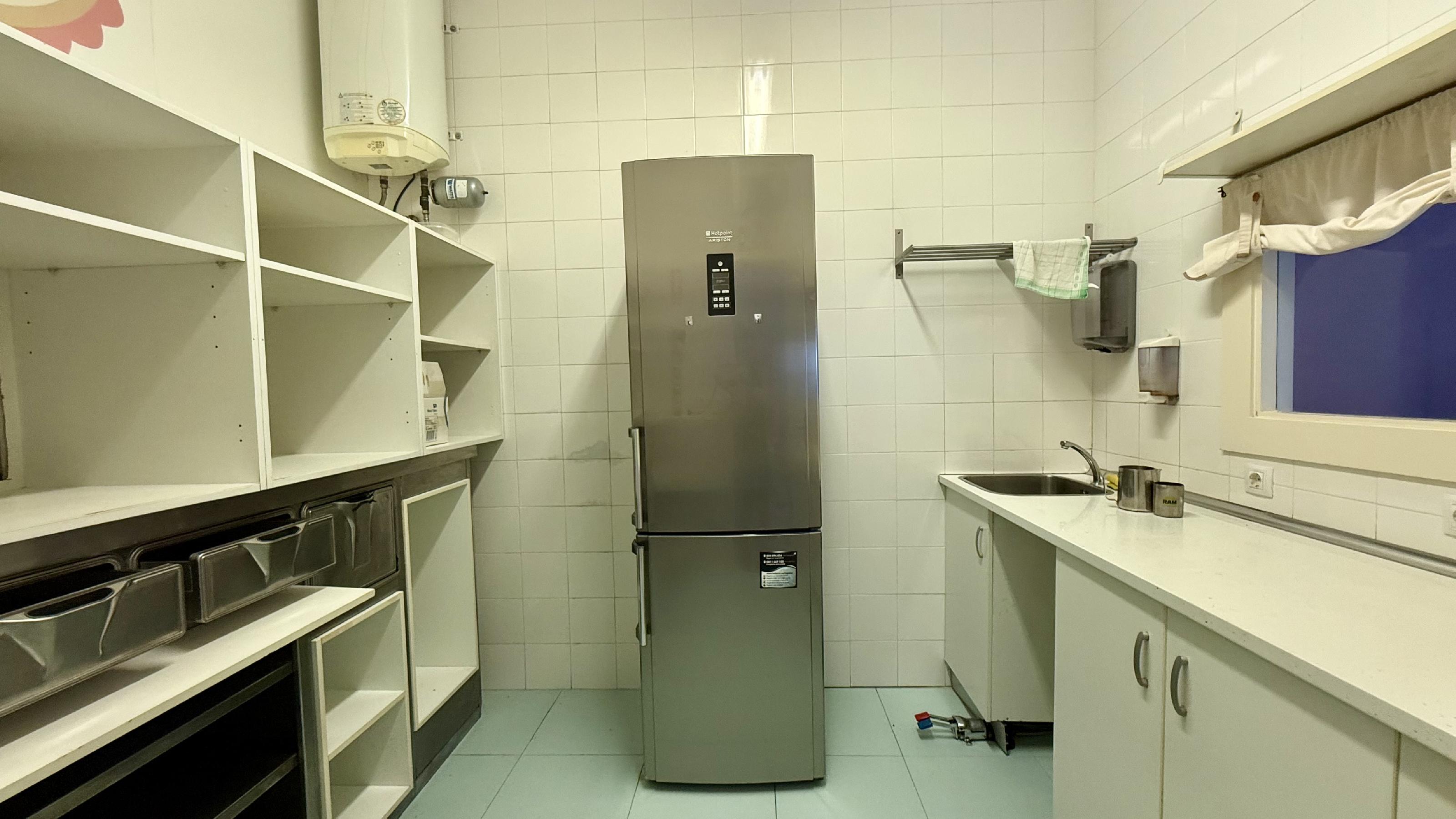 Imagen 13 Local Comercial en alquiler en Portugalete / Avda. Abaro 28 - 30.